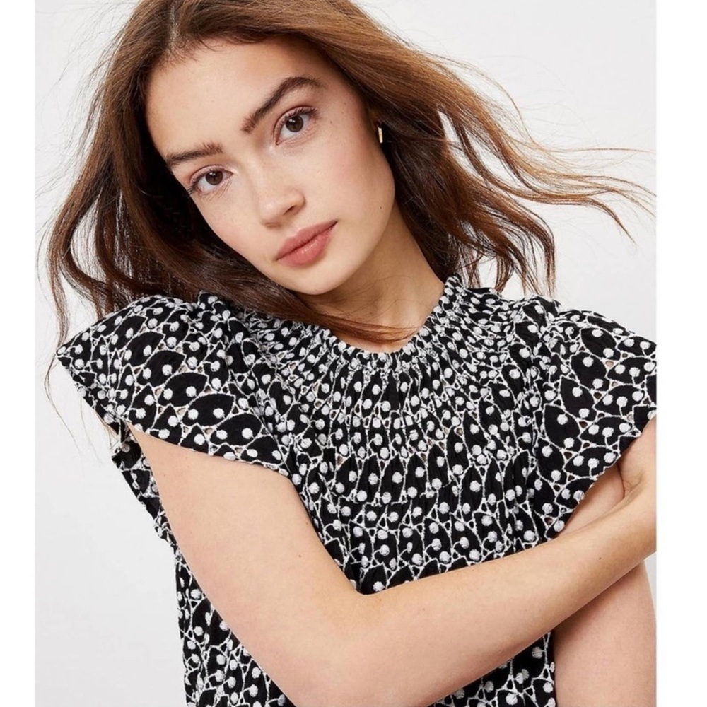 Loft Black White Eyelet Smocked Yoke Cap Sleeve Swing Dress Size SP NEW - Picture 2 of 11